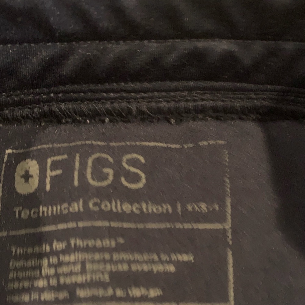 Figs Deep Blue Scrubs Medical Uniform Set Tops XXS, Pants XXSP - Picture 9 of 9